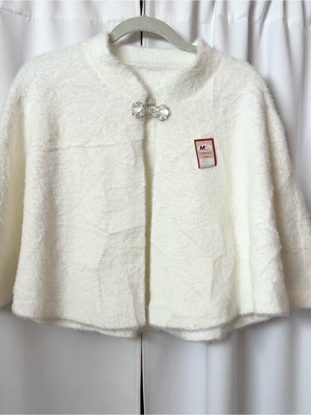 Cream White Faux Fur Cape Cardigan with Decorative Clasp